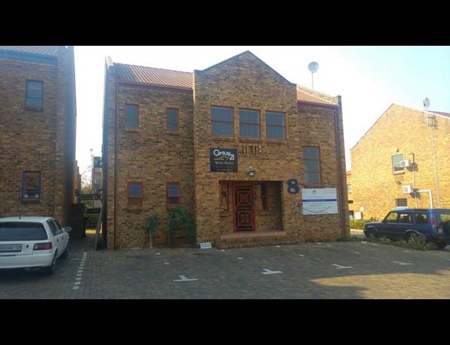 OFFICE PROPERTY TO RENT IN WELTEVREDEN PARK